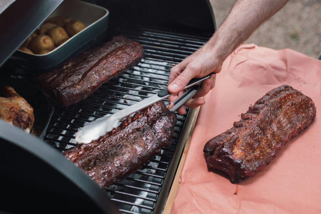 Big Green Egg Platinum dealer